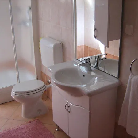 Apartments Bogovic Malinska Zimmer foto